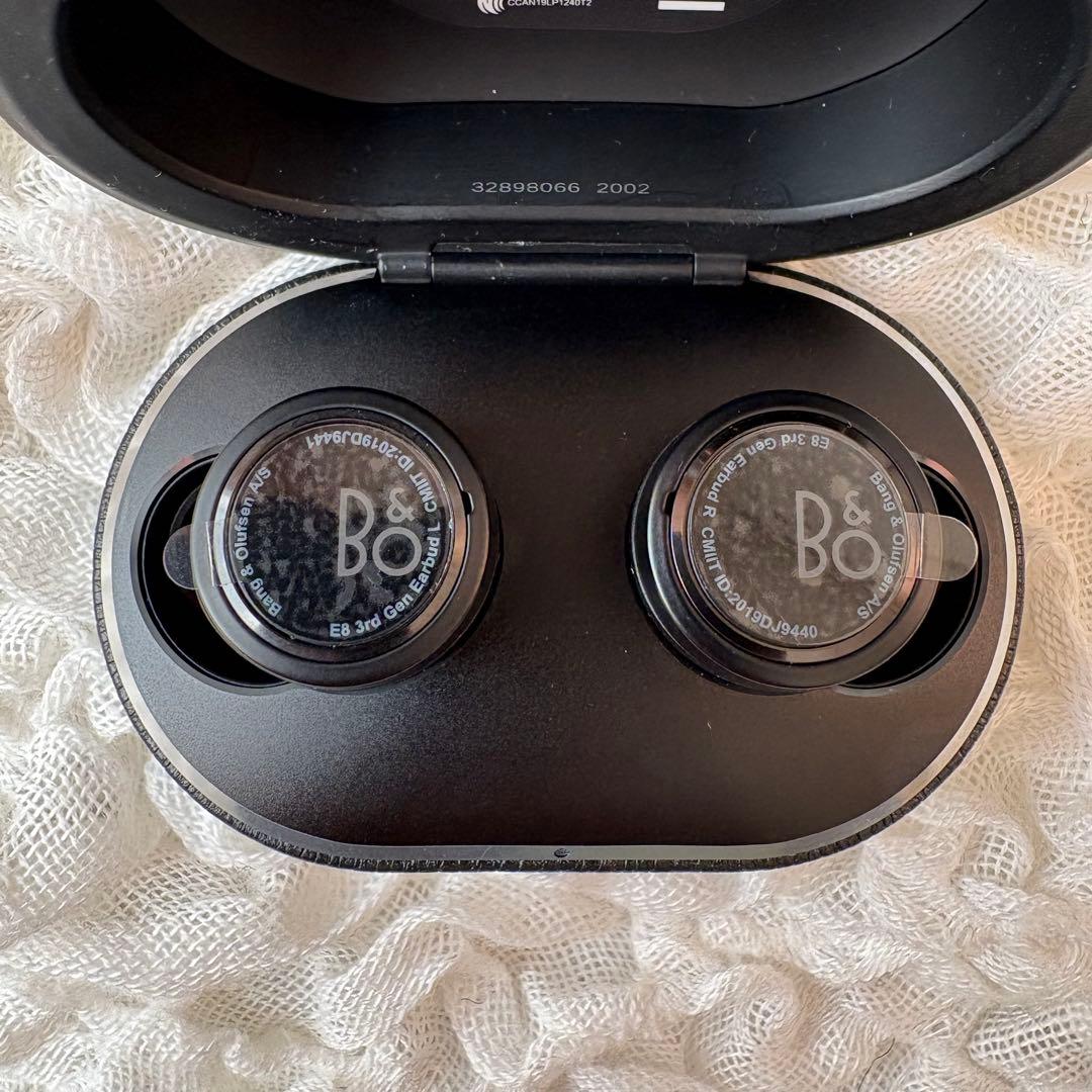 Bang & Olufsen E8 3rd Generation イヤホン