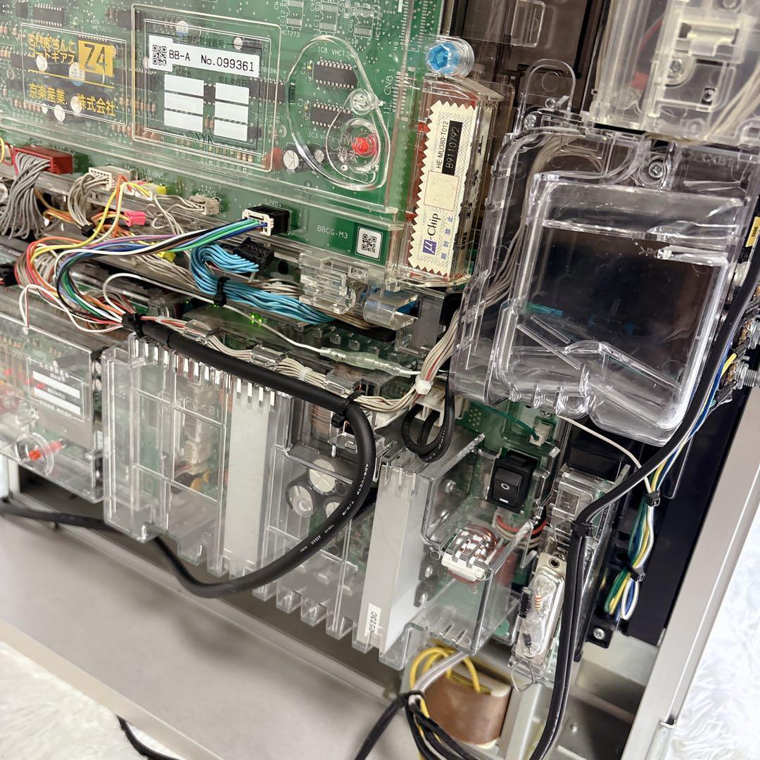 【美品】　京楽 CRぱちんこ コードギアス 反逆のルルーシュ パチンコ