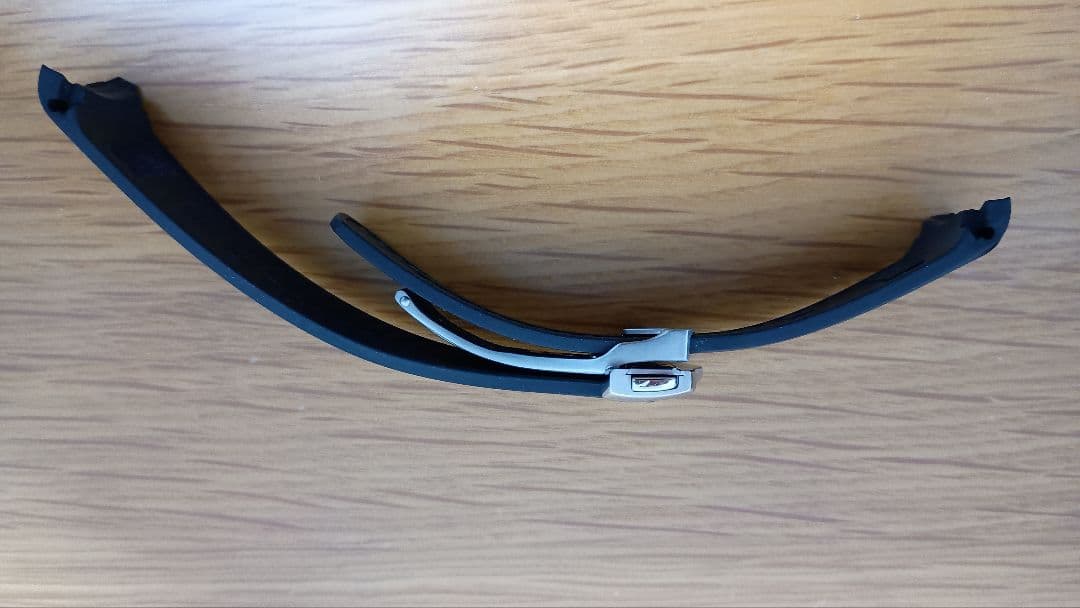 OMEGA（オメガ）ツーピースラバーストラップ