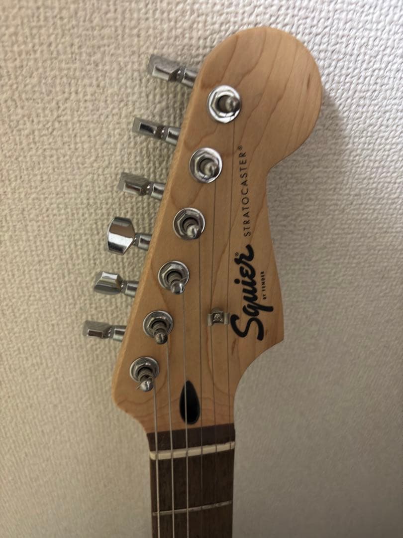 ギター Squier Sonic Stratocaster HT H Black