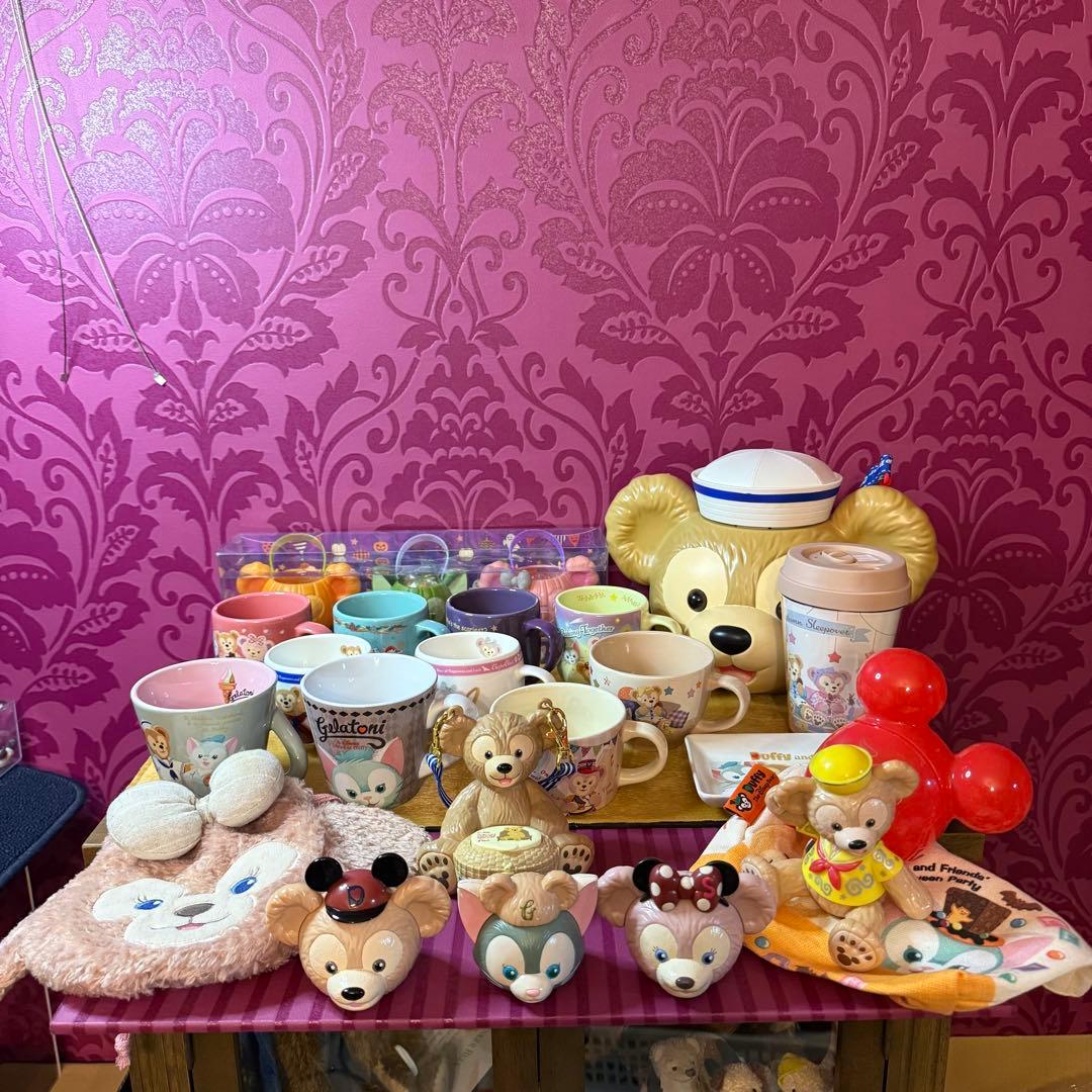 値下ダッフィ＆フレンズ　ジェラトーニ等　キャラクターグッズ23個セット