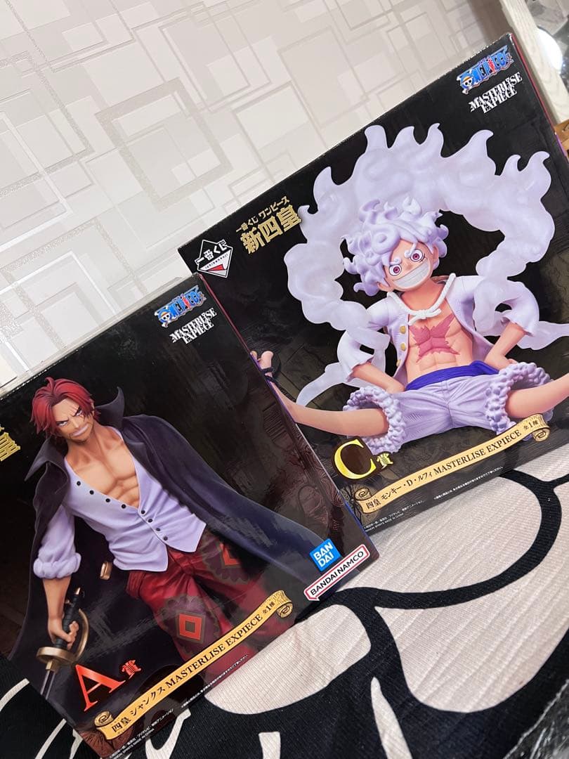 新品未開封】一番くじ ワンピース 新四皇 シャンクス A賞 ルフィC賞