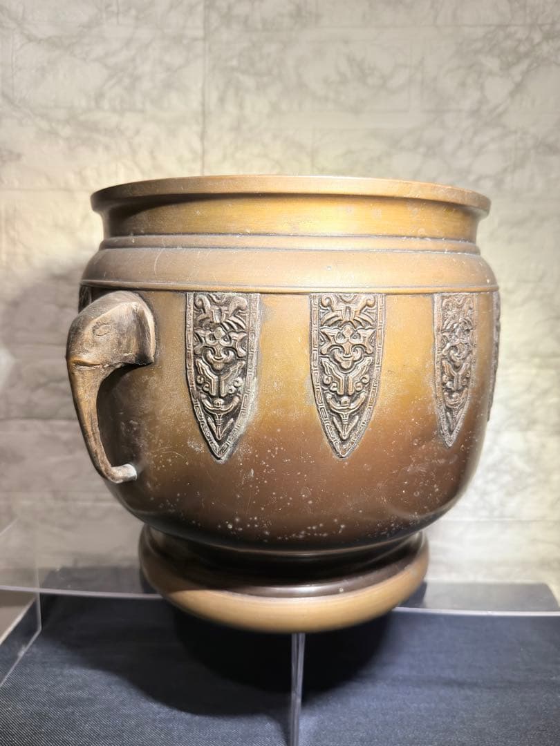 【極希少】 象双耳 真鍮製 火鉢 圧巻の細密彫刻 時代物 古美術 睡蓮鉢にも