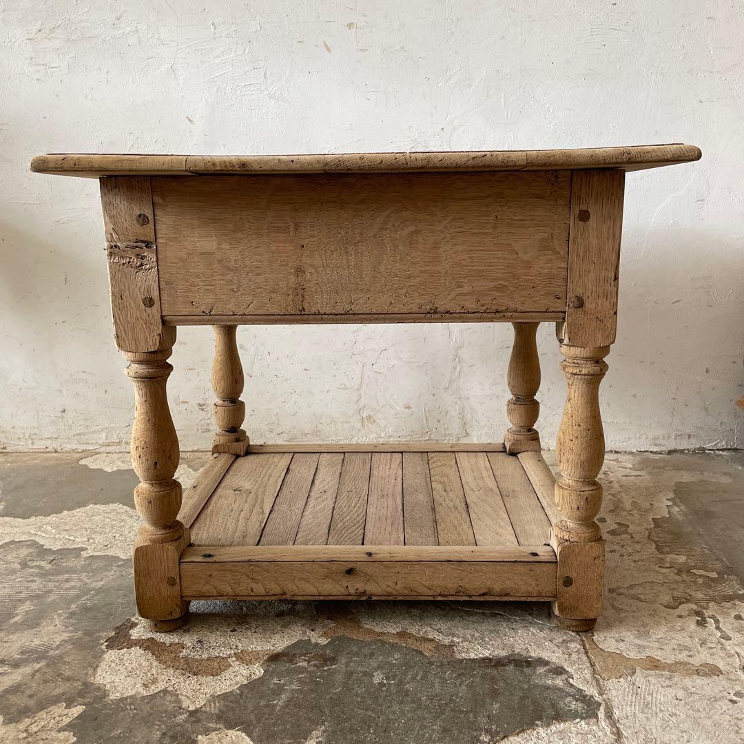 KINドロワーサイドテーブル ドロワーベッドサイドテーブル　剥離