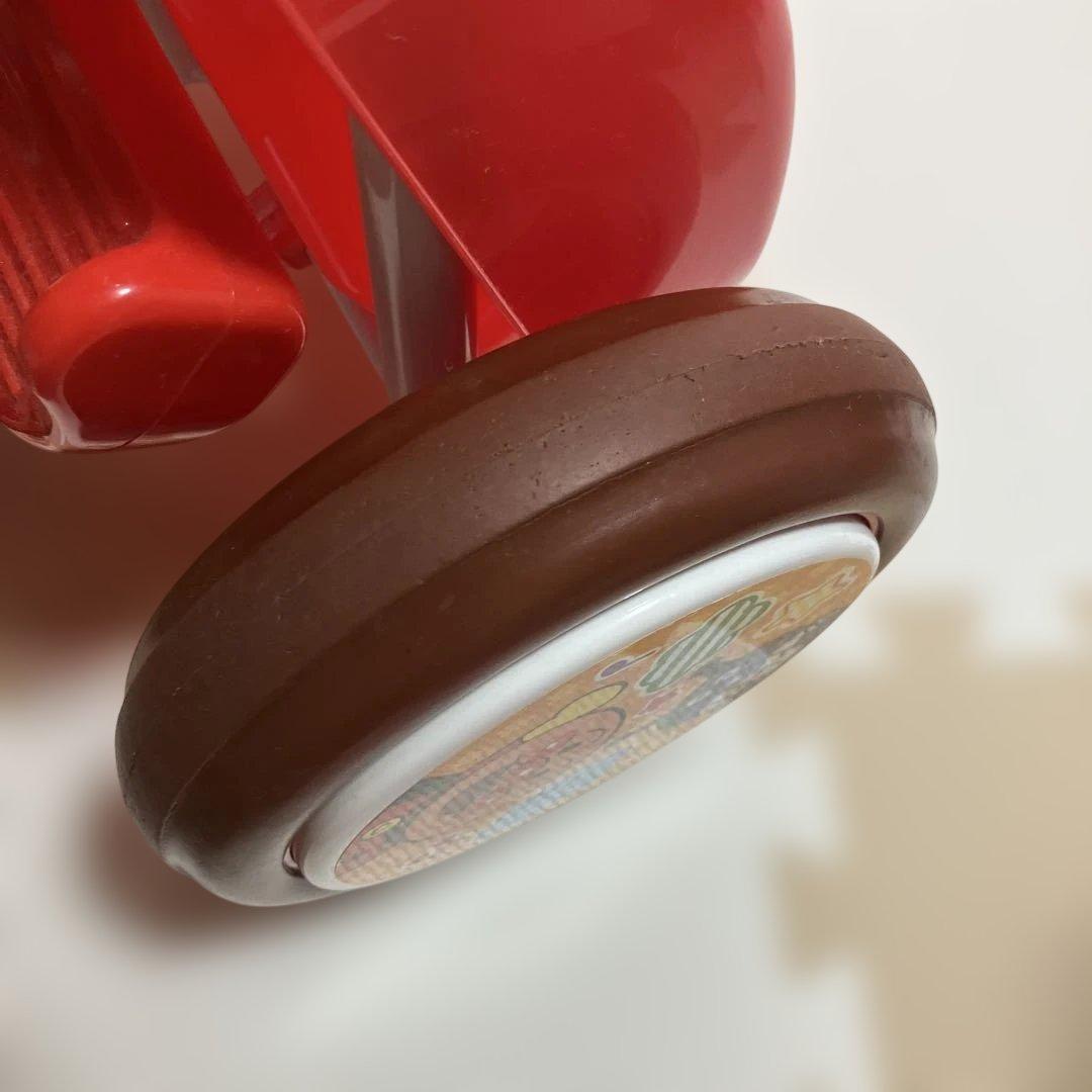 アンパンマン 三輪車 赤