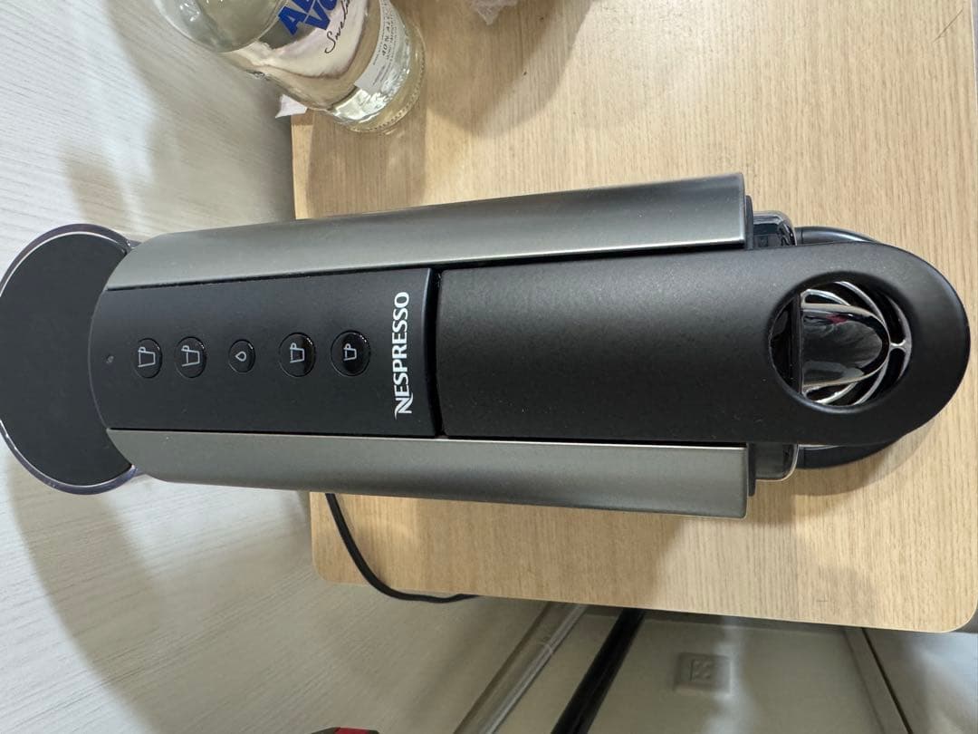 Nespresso d140 tiコーヒーメーカー　シティズプラチナム