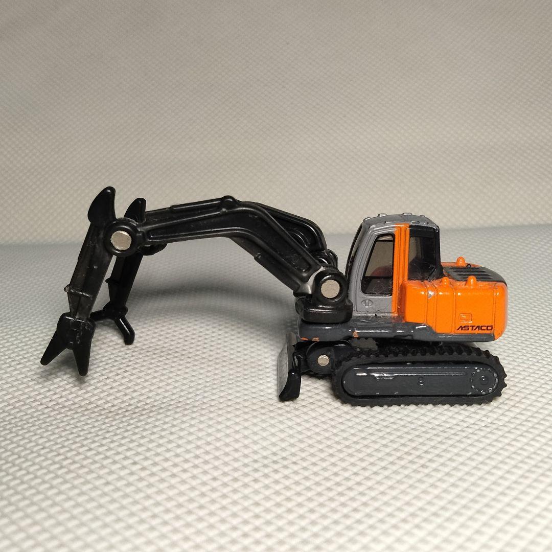 4434 トミカ 日立建機 双腕作業機 アスタコ 1/90
