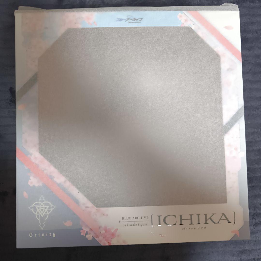 ブルーアーカイブ　イチカ　1/7スケールフィギュア 限定特典『ウィンク顔』付き