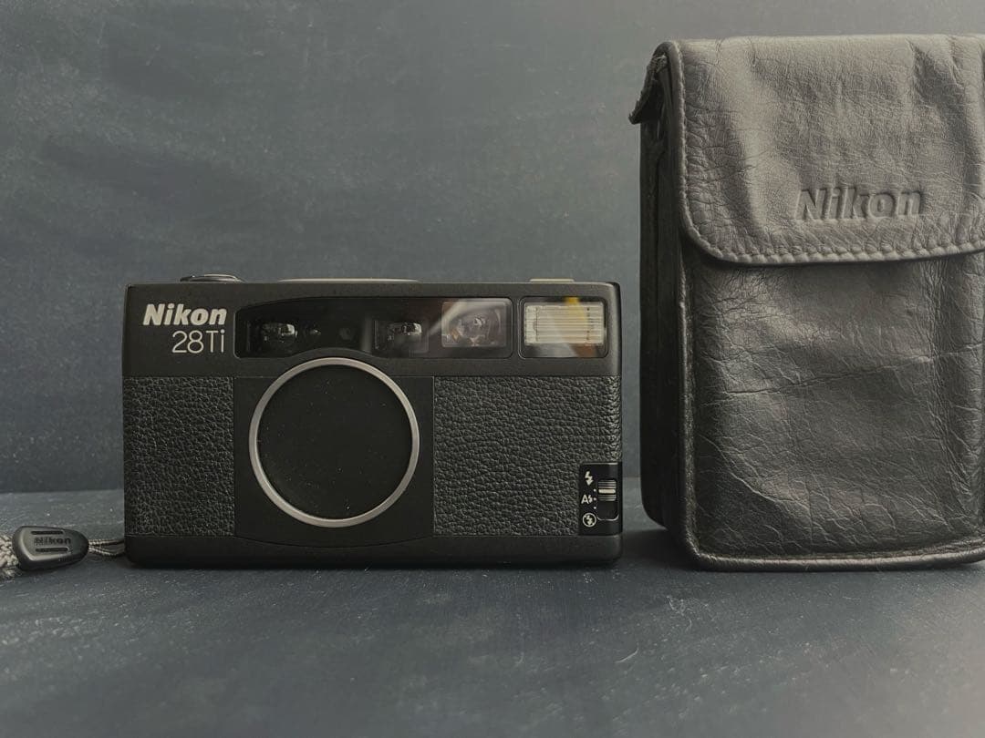 Nikon 28Ti フィルムカメラ