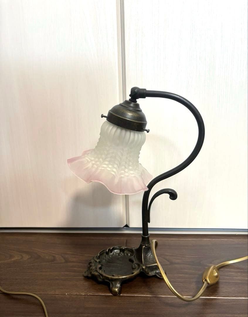 美品 アンティーク フランス スタンド フラワー ランプ ピンク 真鍮 ガラス