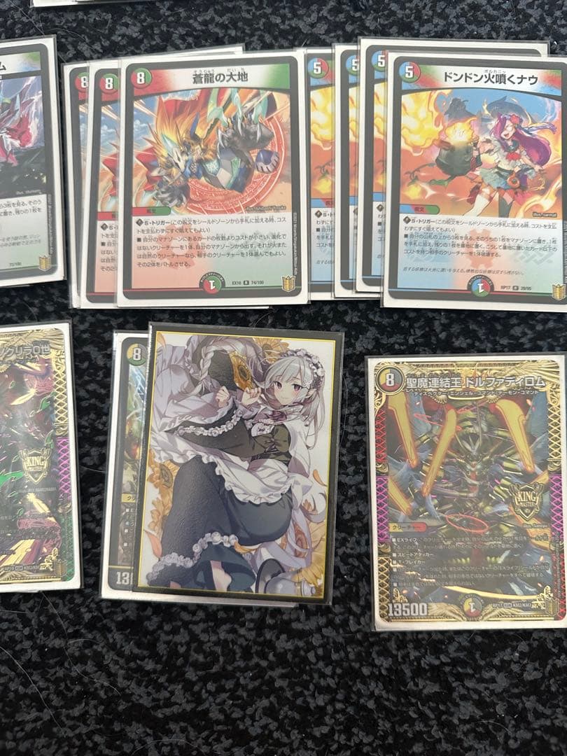 [引退品]デュエルマスターズ 引退品まとめ売り デッキ多数　スリーブ＆ケース付き