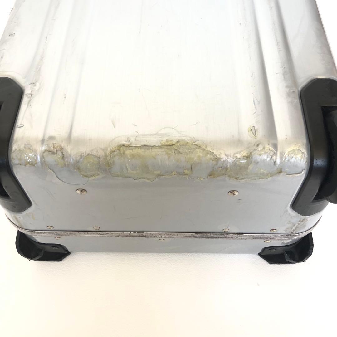 ゼロハリバートン　2輪　スーツケース　31L キャリーケース　機内持ち込み可能