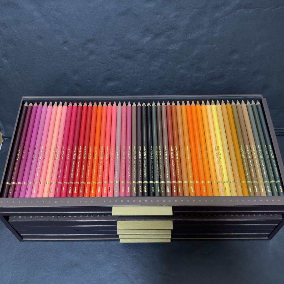 未使用 ユニ50周年記念 uniCOLOR240 LIMITED EDITION