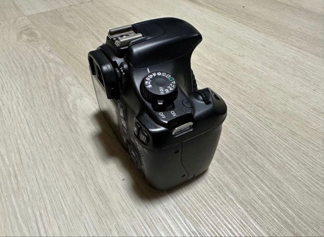 Canon キャノン デジタル一眼レフカメラ EOS Kiss X50