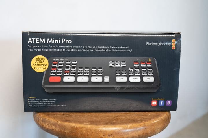 新品未使用　ATEM Mini Pro