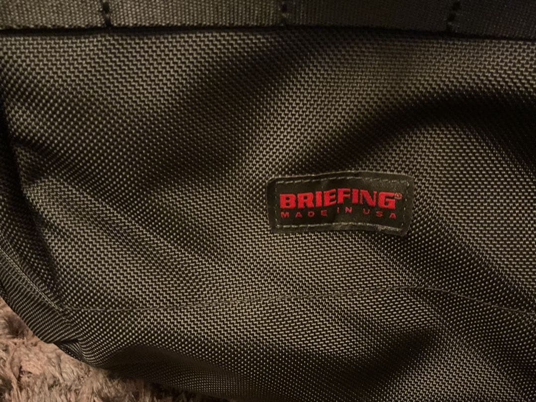 美品　廃盤　ブリーフィング　BRIEFING　CLOUD T4 キャリーケース