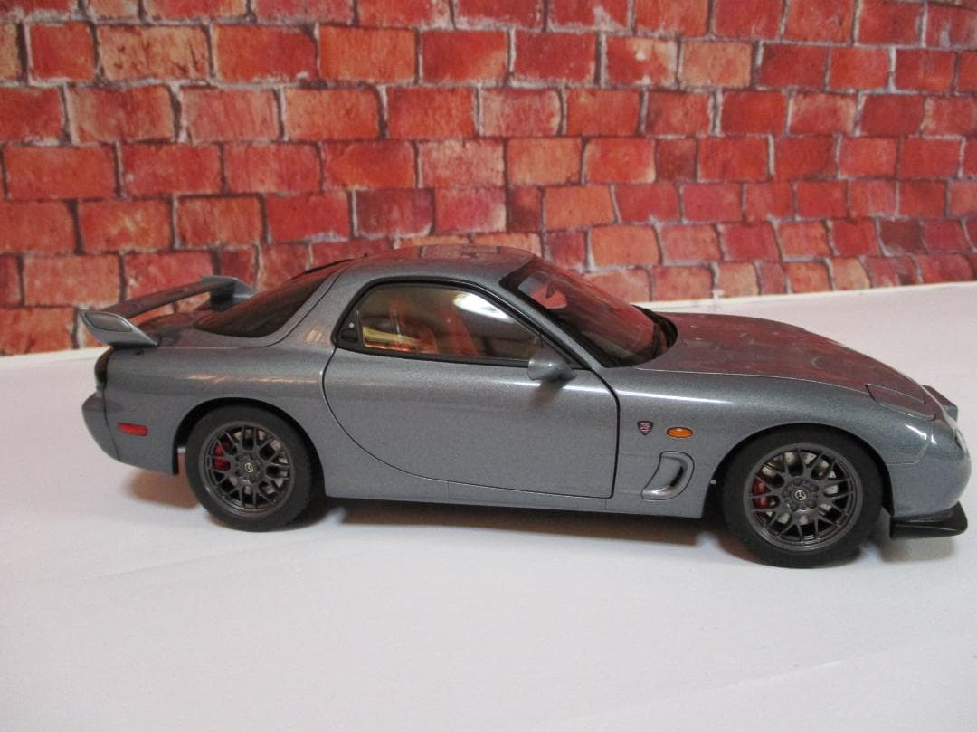 オートアート　Mazda RX-7 (FD) Spirit R Type A