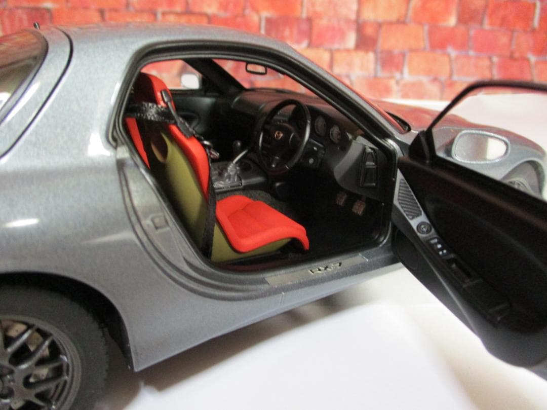 オートアート　Mazda RX-7 (FD) Spirit R Type A