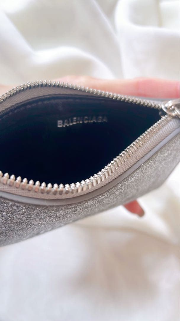 バレンシアガ　財布　小銭入れ　ケース　キーホルダー　ストラップ