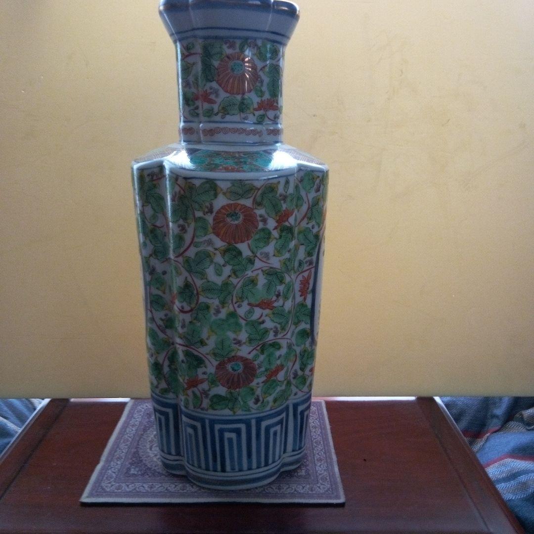 中国美術　粉彩花弁紋　花瓶