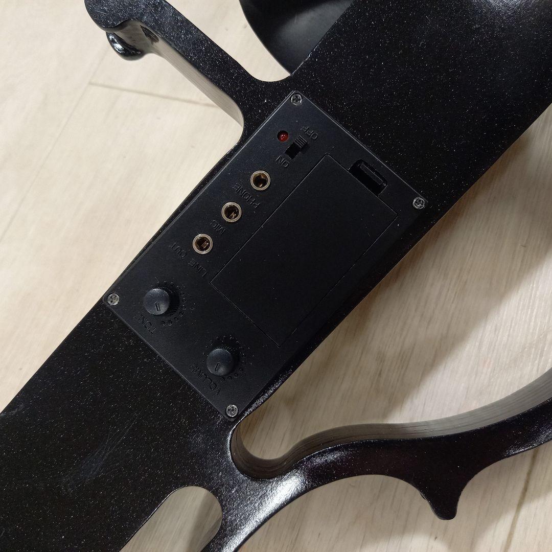 ノーブランド エレキバイオリン 4/4size メタリックブラック