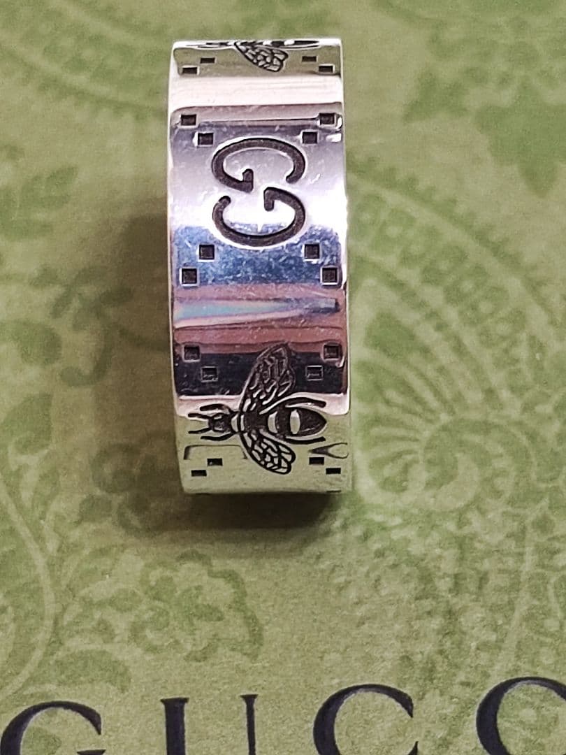 新品 GUCCI グッチ 指輪 シルバー リング GG＆ビー 蜂 23