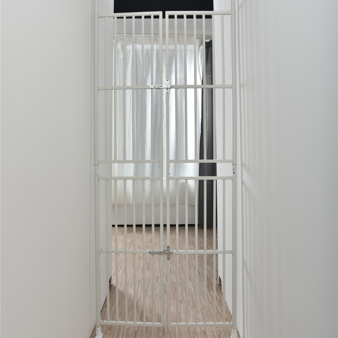 ペット高さ調節対応 191-255cm ドア ケージ 留守番脱走防止柵 ホワイト