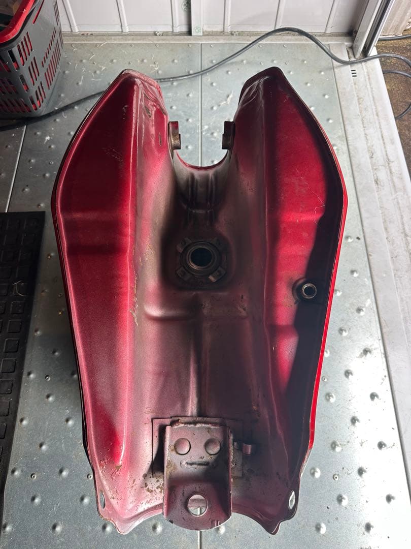 HONDA CBX400FF 2型赤白純正タンクサイドカバーテール