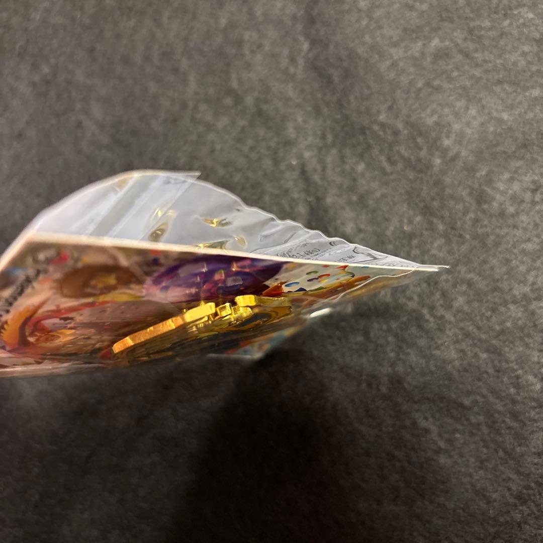 J*e様 #ゆんの気まぐれオークション　ピンズ　ポケモン　リザードン メガトーキ