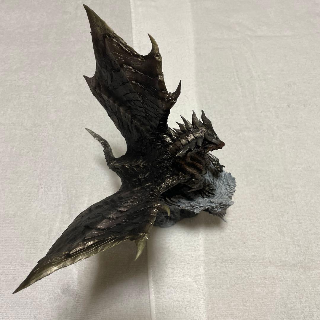 カプコンフィギュアビルダー　クリエイターズモデル　鋼龍 クシャルダオラ 復刻版