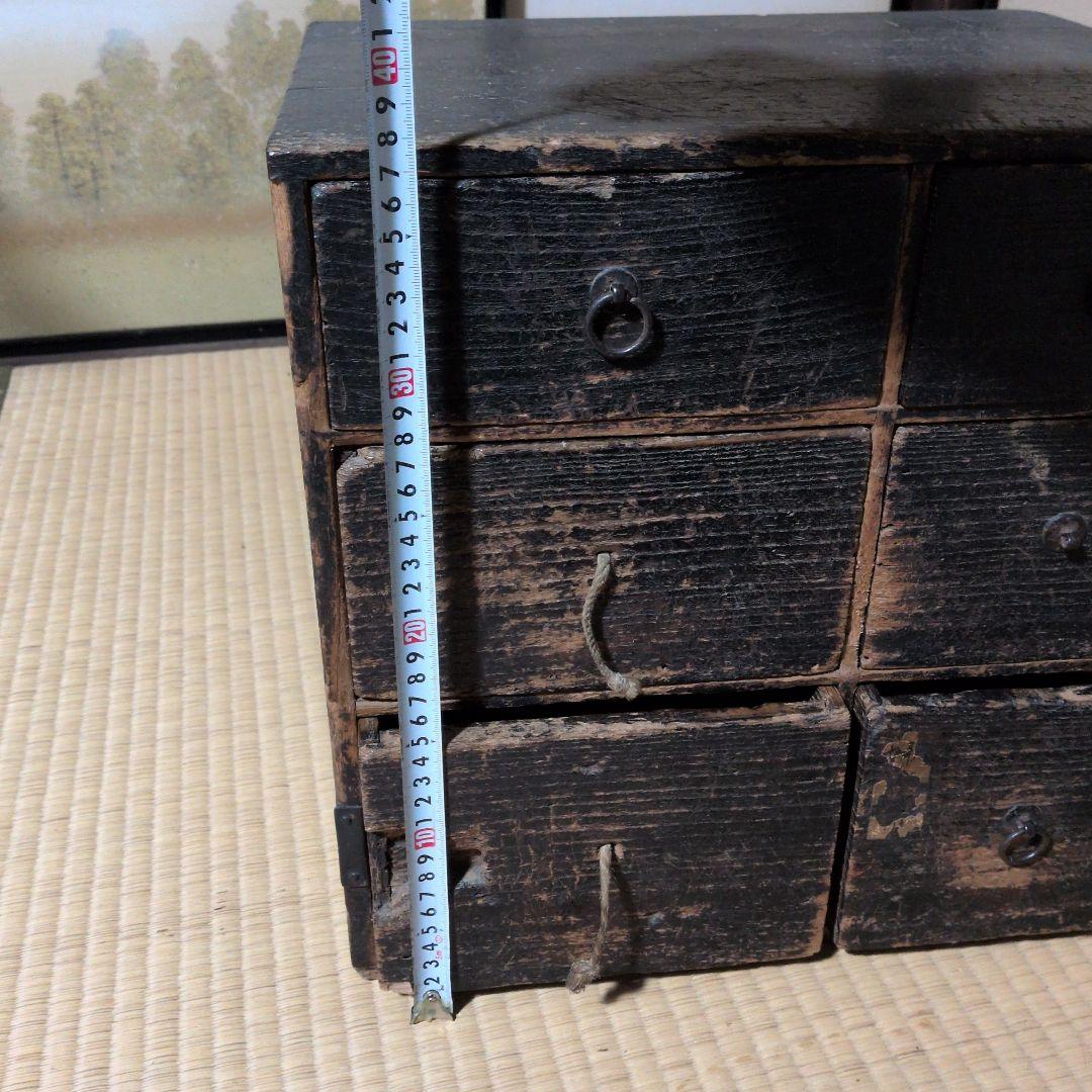 推定昭和初期　黒い木製6引き出しタンス