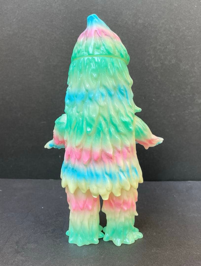 ブルマァク　ザザーン　怪獣　ソフビ　蓄光版　復刻