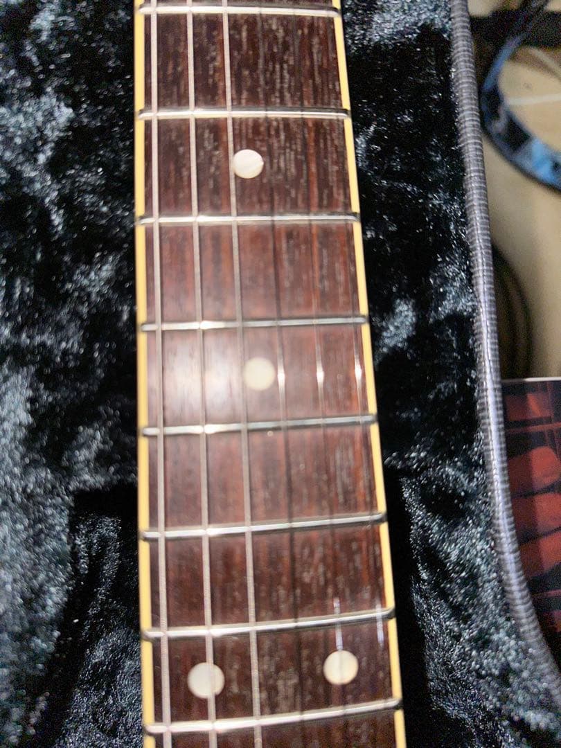 HISTORY セミアコースティックギター 赤