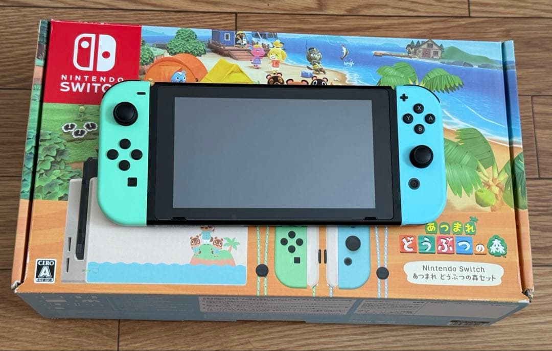 Nintendo Switch　本体　あつまれどうぶつの森　ケース・SDカード付