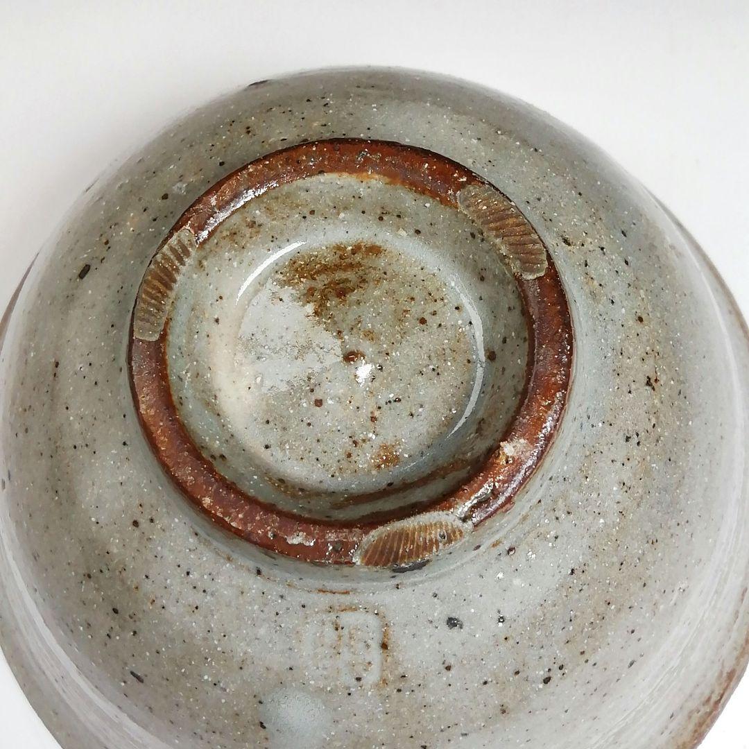 Ｓ８８９　茶碗　『八木山　龍王窯』『石坂信子』　共箱　抹茶碗　茶道具