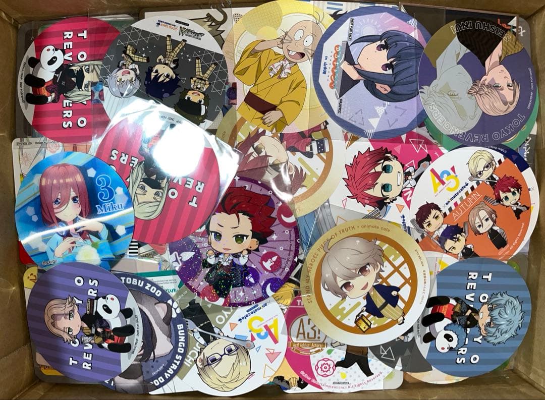 アニメグッズ キャラクターグッズ 紙雑貨 紙類 1350点以上 大量 まとめ売り