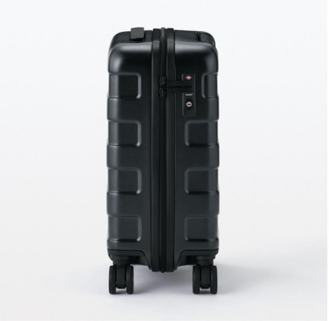 s*K様 【無印良品】バーを自由に調節出来る ハードキャリーケース(20L)