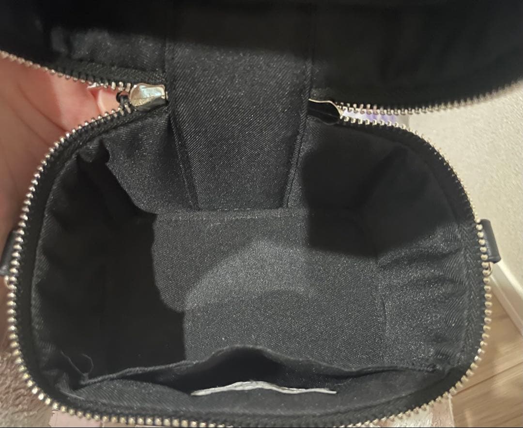 ダーリッチ/キルティングスクエアミニバッグ/シルバーパーツ