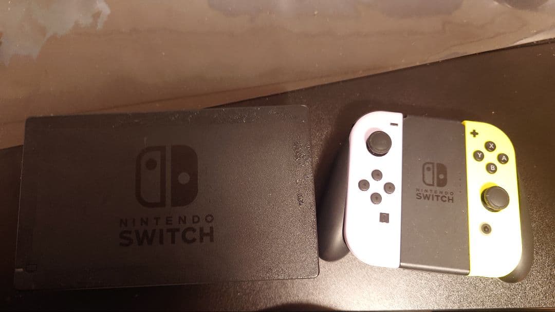 Nintendo Switch 本体 青/赤 Joy-Con　初期型