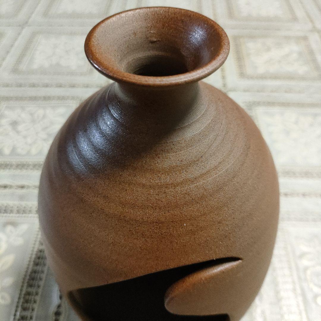 越前たいら窯　第八代藤田重良右衛門造『伝承窯印 +　花入』ウコン布、共箱、栞付