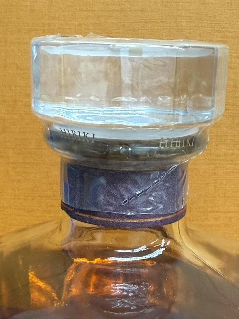 未開栓 サントリ一 響17年 古酒700ml 43% 箱なし