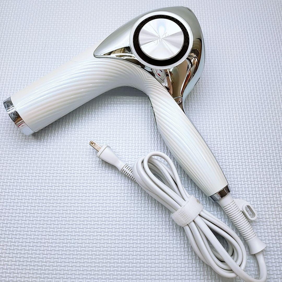 ほぼ未使用❤Refa リファ ビューティック ドライヤー プロ MTG