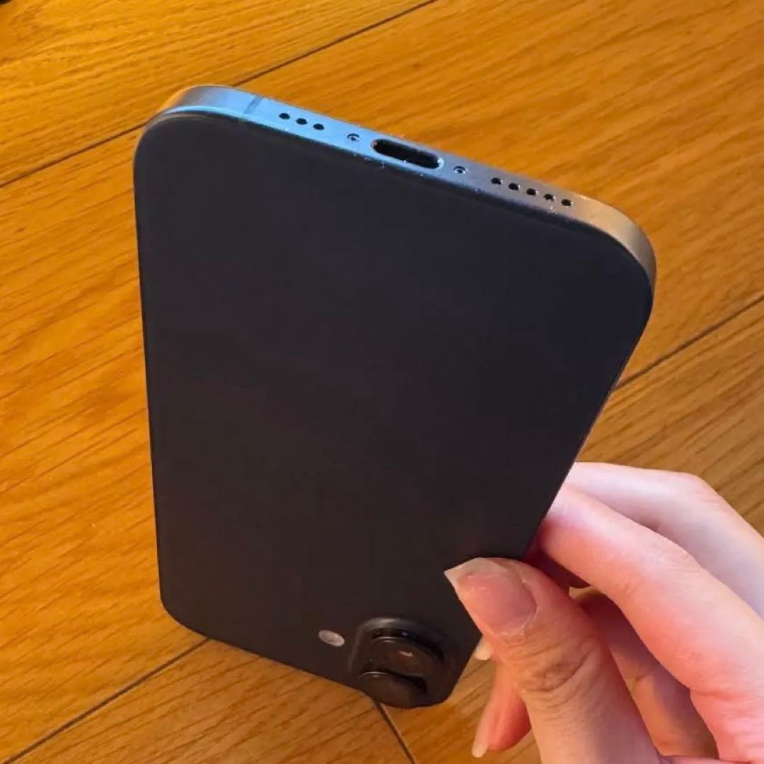 iPhone16 128GB 純正ケース付き ブラック