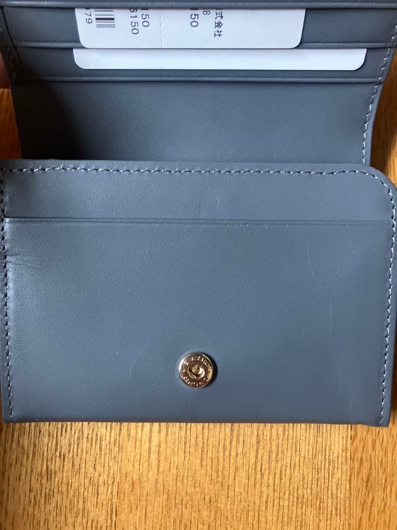 せい　ハイジ　二つ折り財布