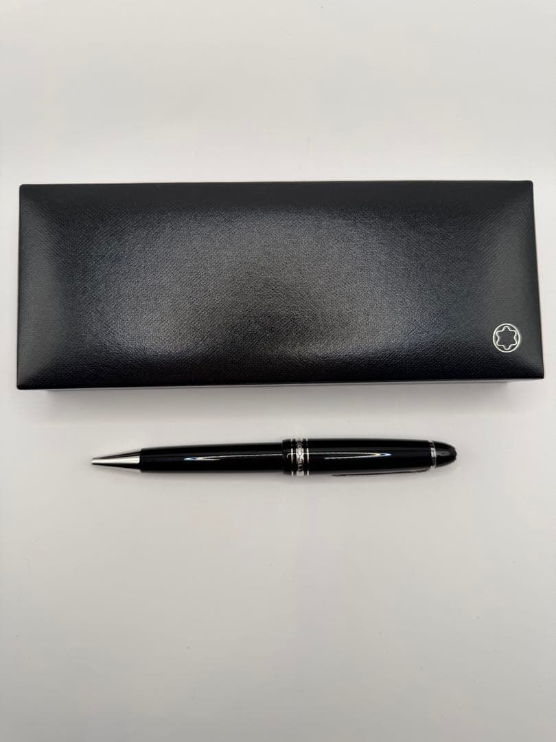 Mont Blanc モンブラン　ボールペン ブラック ケース付き