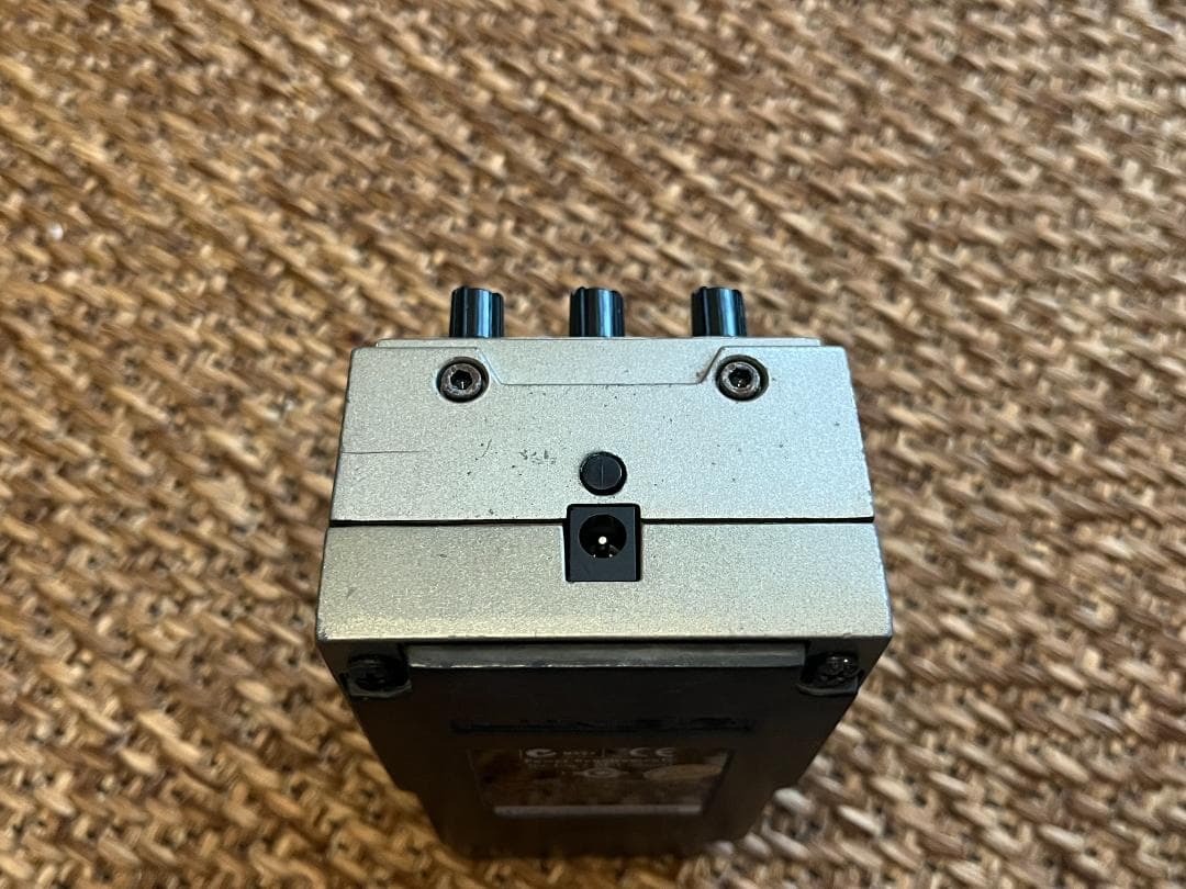 名機　LINE 6 VERBZILLA ギターエフェクター