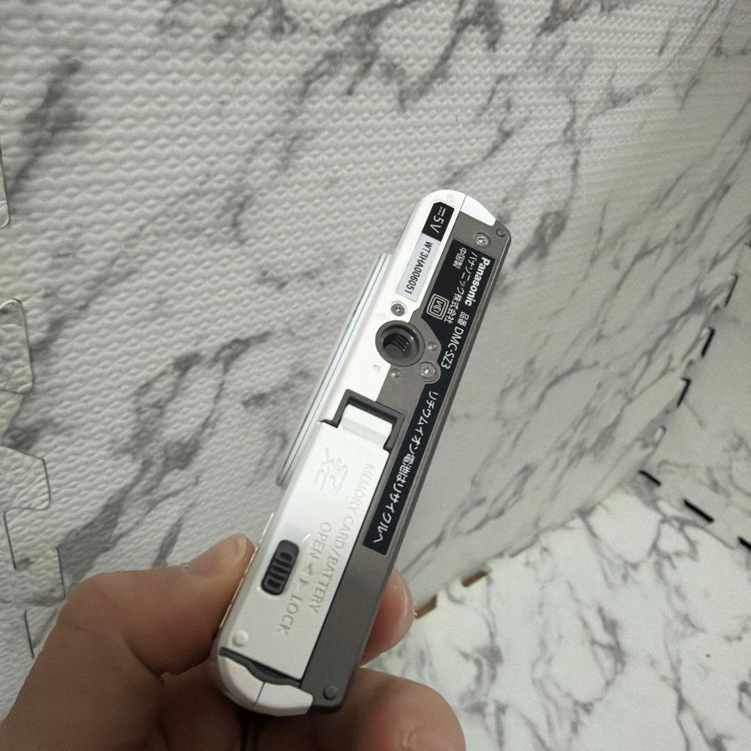 Panasonic DMC-SZ3 ホワイト　デジカメ