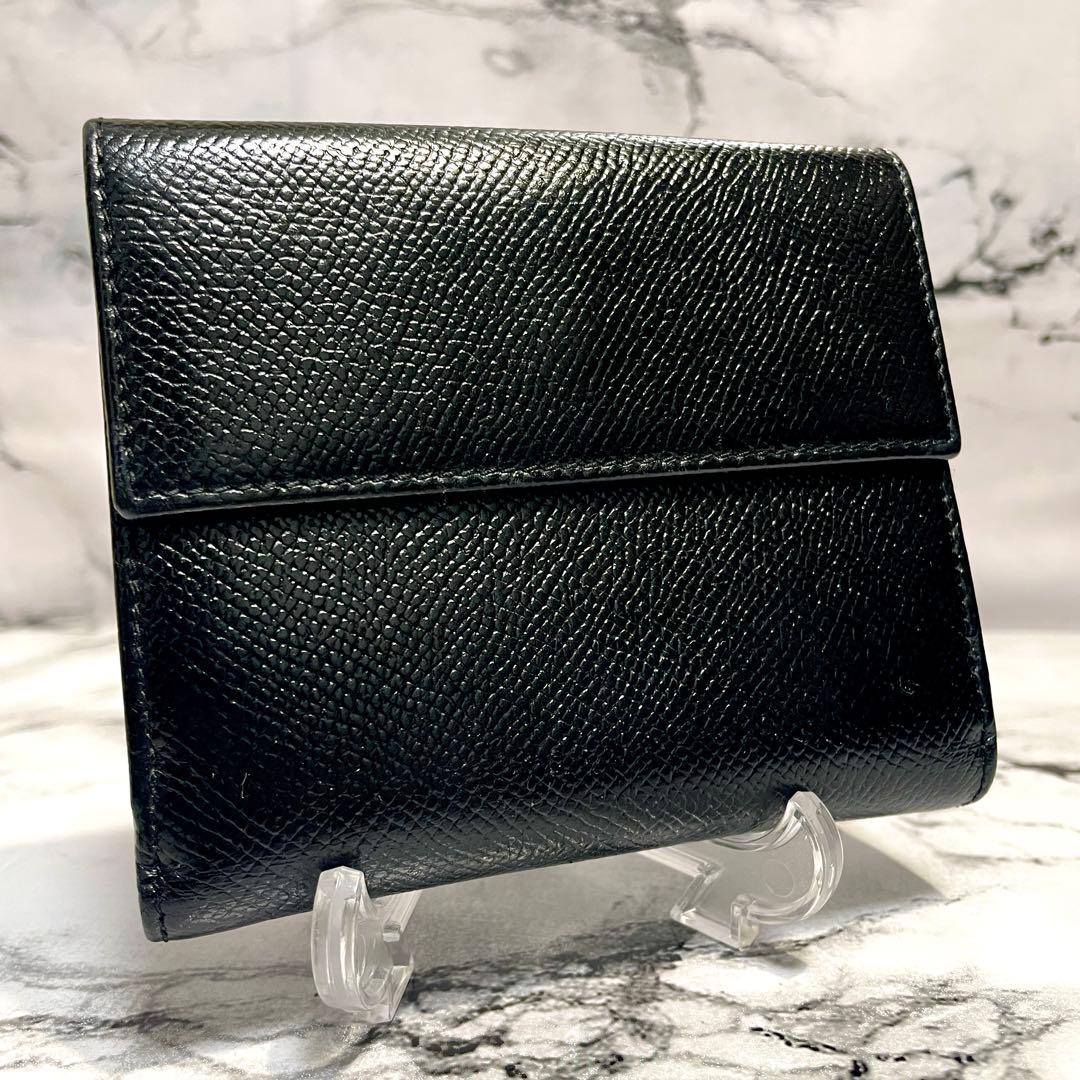 美品❗️ブルガリ　Wホック　二つ折り財布　レザー　コンパクト　ロゴ