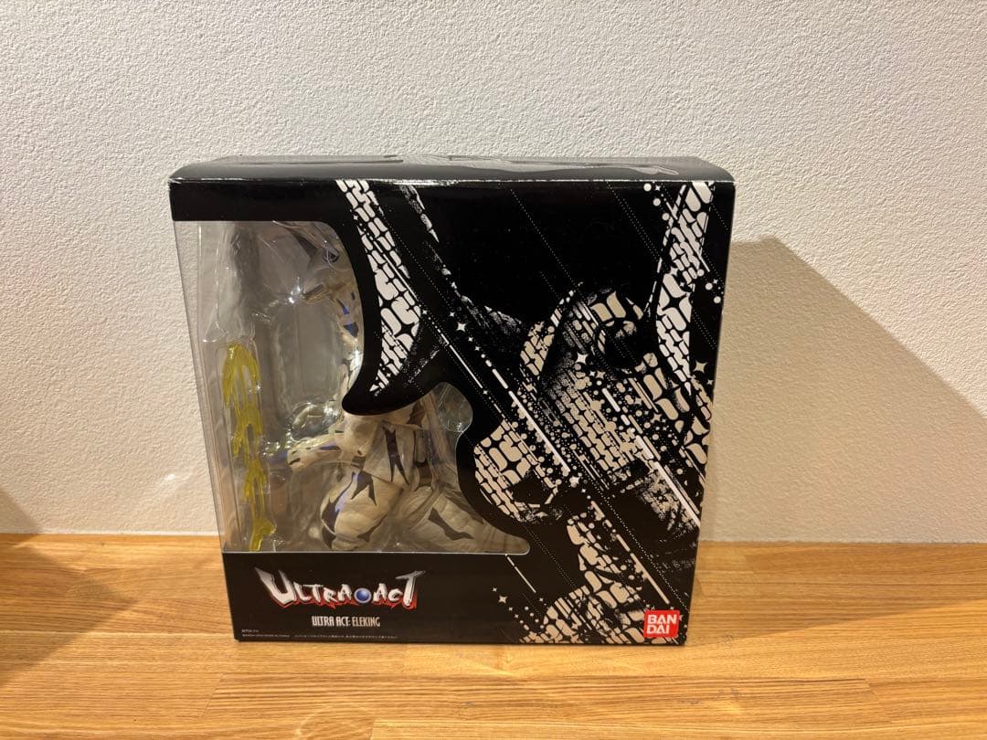 ウルトラアクト（ULTRA-ACT）　6兄弟&怪獣セット