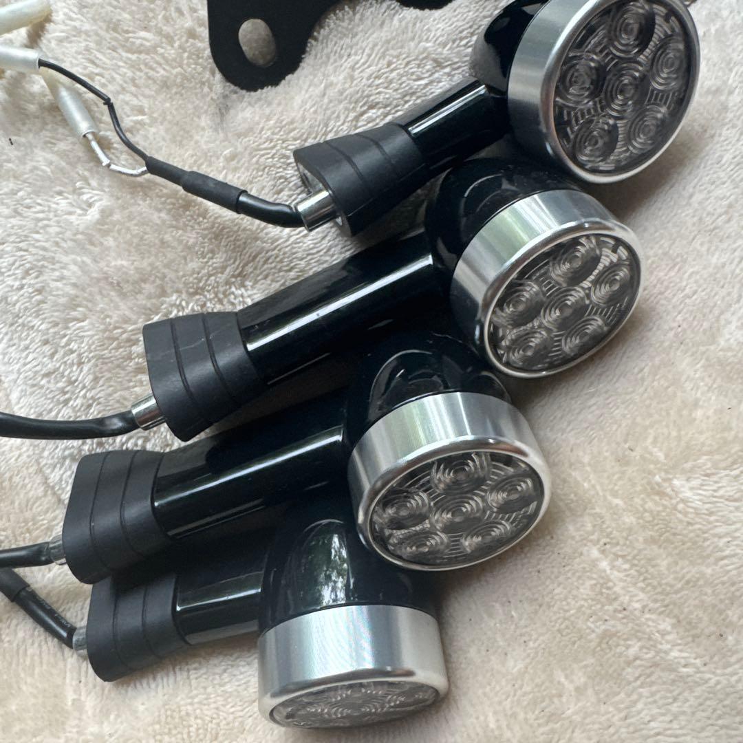 トライアンフ ボンビネル 純正オプションLEDウィンカー 前後4個セット